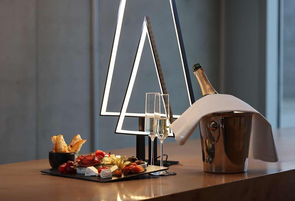 Art Otel Cologne. By Park Plaza Colónia Amenidades foto